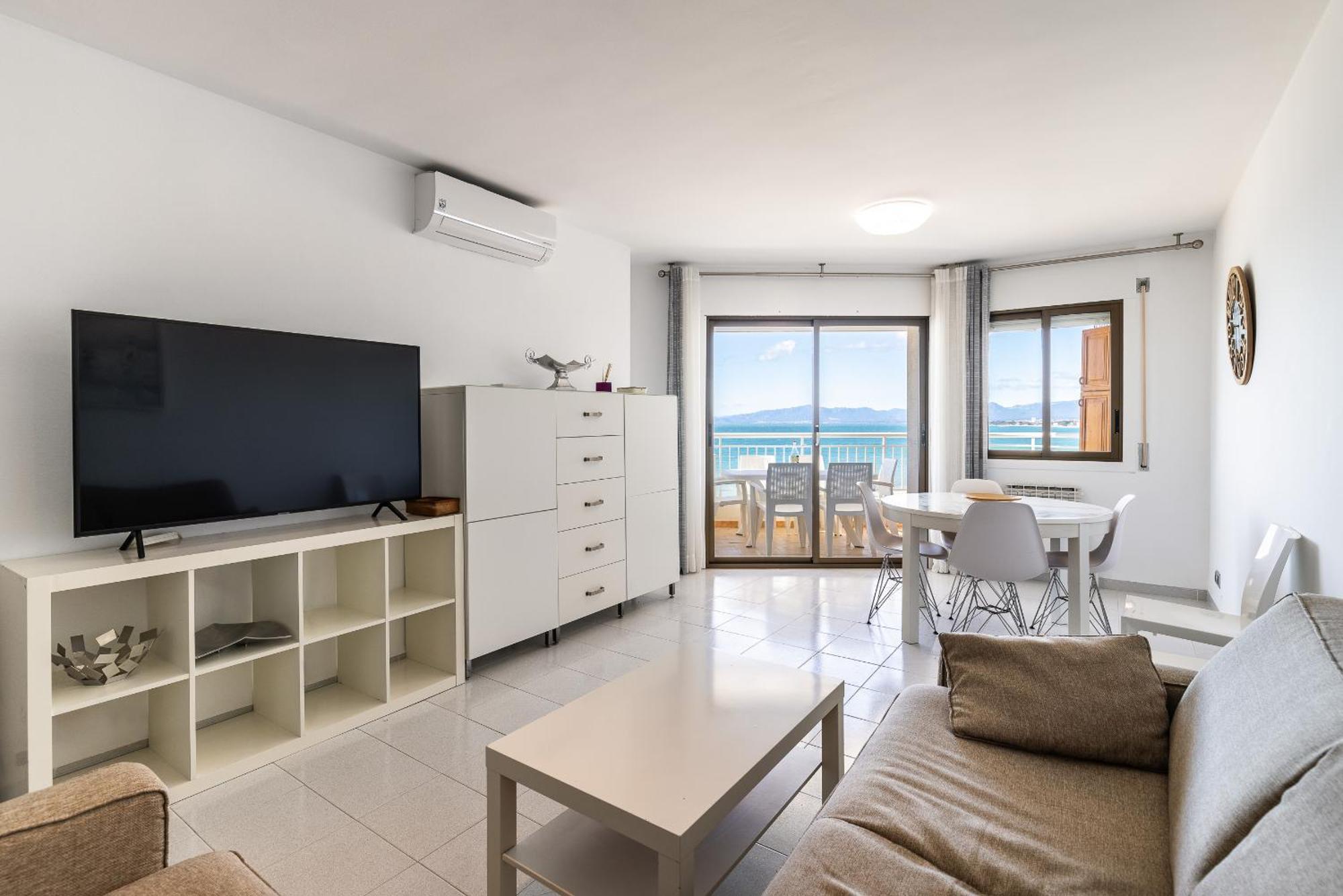 Uhc Santillana Family Complex Salou Bagian luar foto