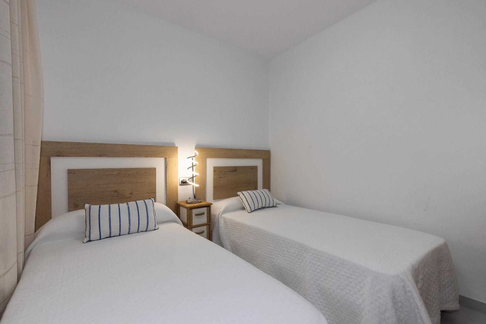 Uhc Santillana Family Complex Salou Bagian luar foto