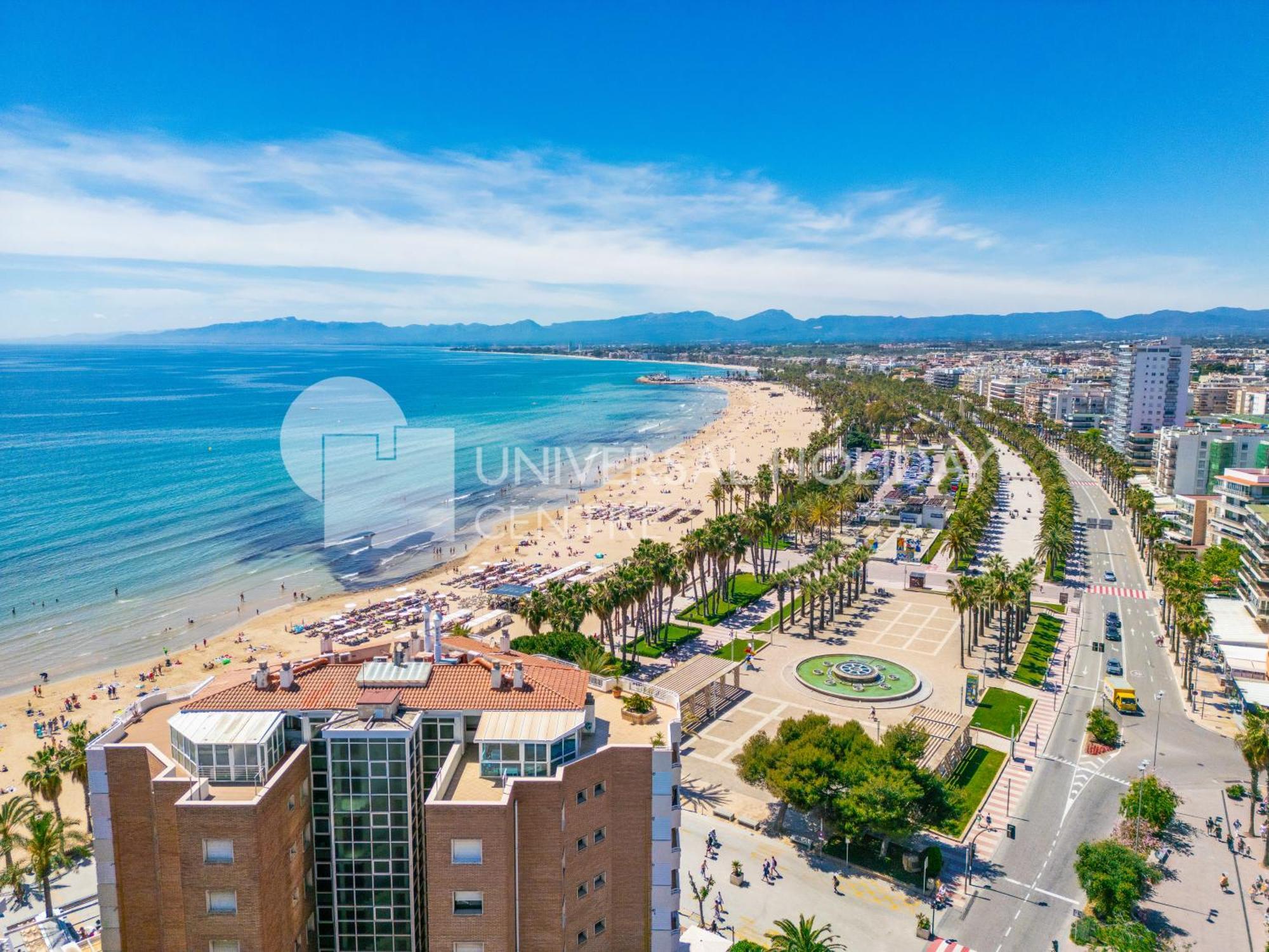 Uhc Santillana Family Complex Salou Bagian luar foto