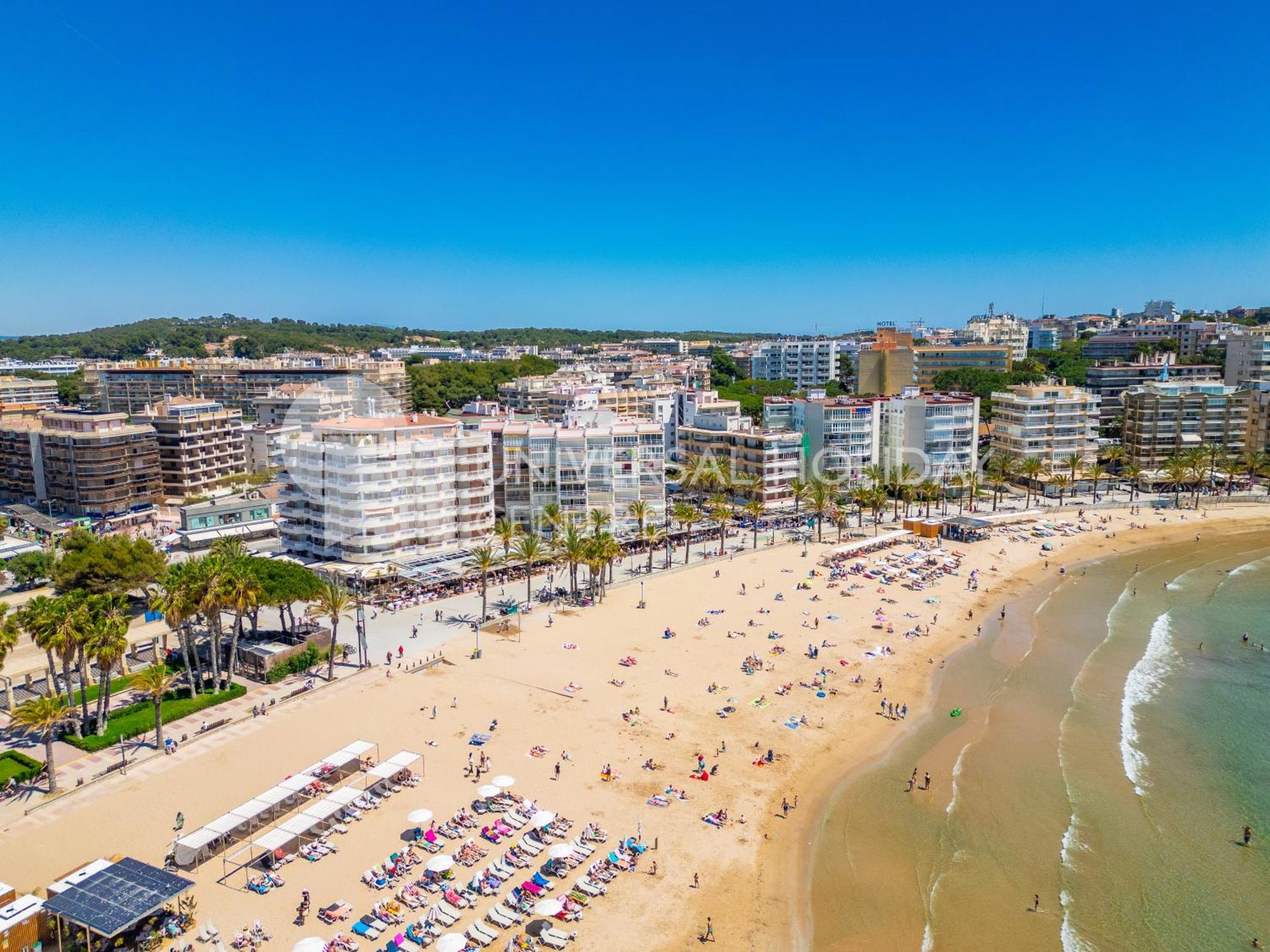 Uhc Santillana Family Complex Salou Bagian luar foto