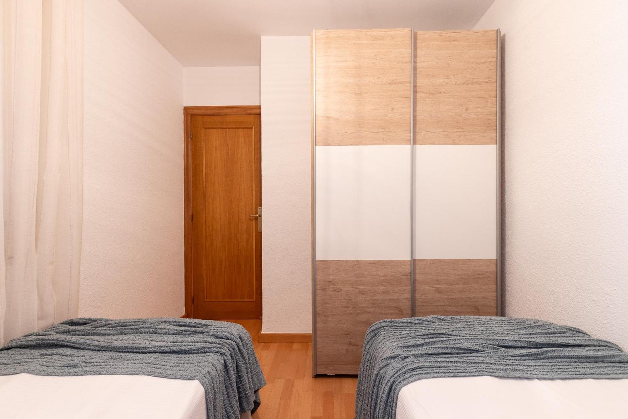 Uhc Santillana Family Complex Salou Bagian luar foto