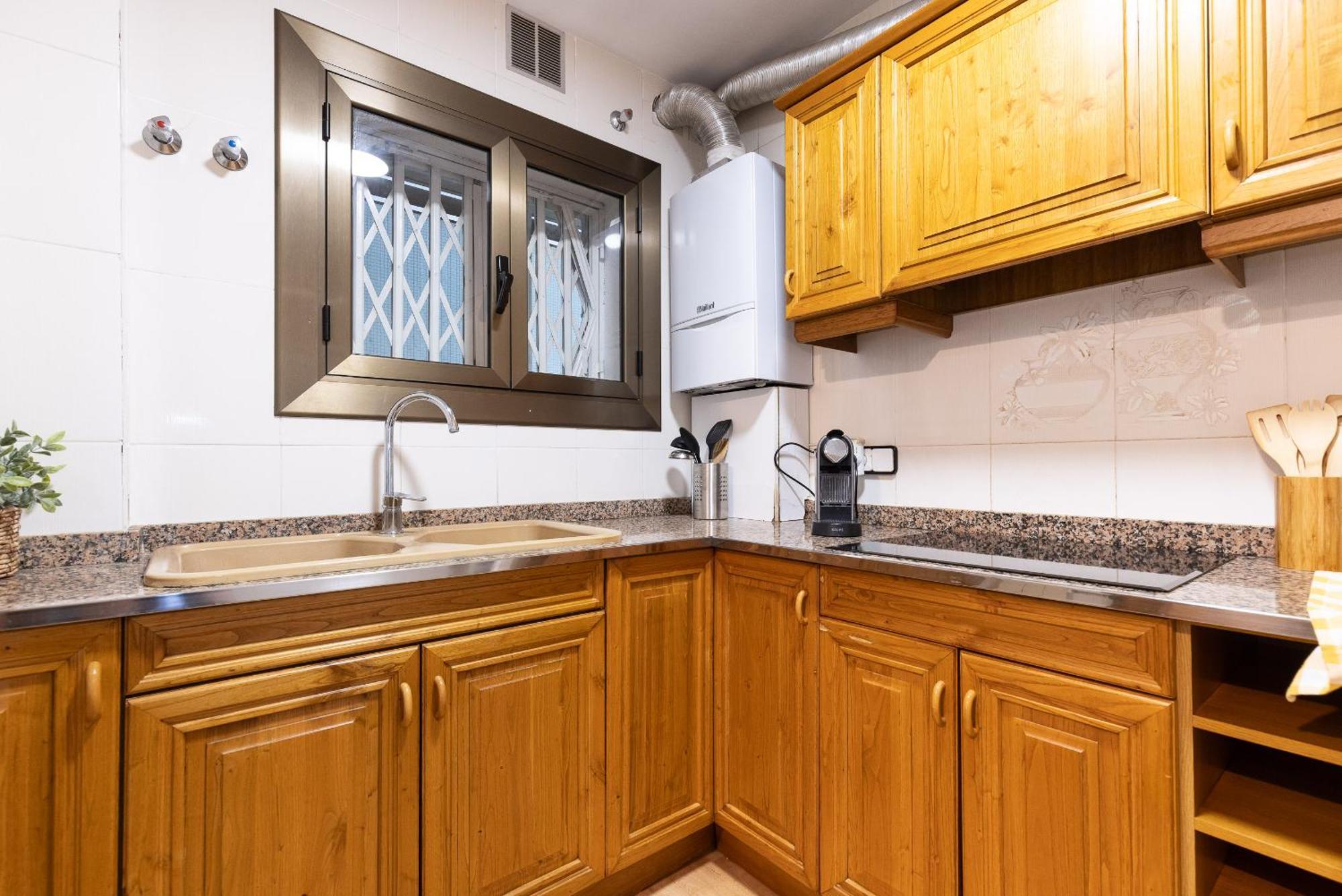 Uhc Santillana Family Complex Salou Bagian luar foto